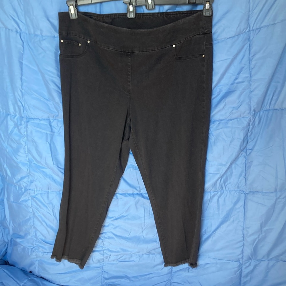 Ruby rd Tencel blend raw hem pull on ankle pant size 2X